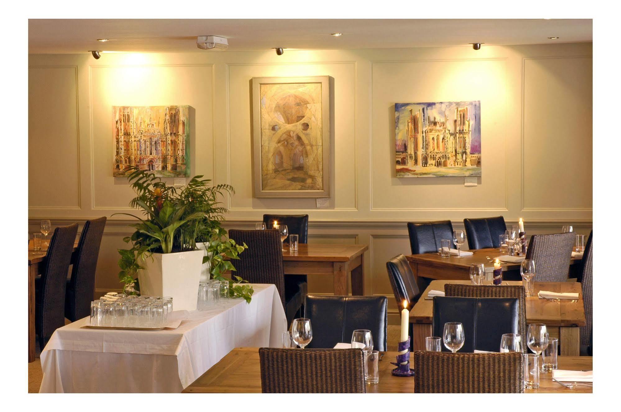The Kings Arms Hotel Stowel Ngoại thất bức ảnh