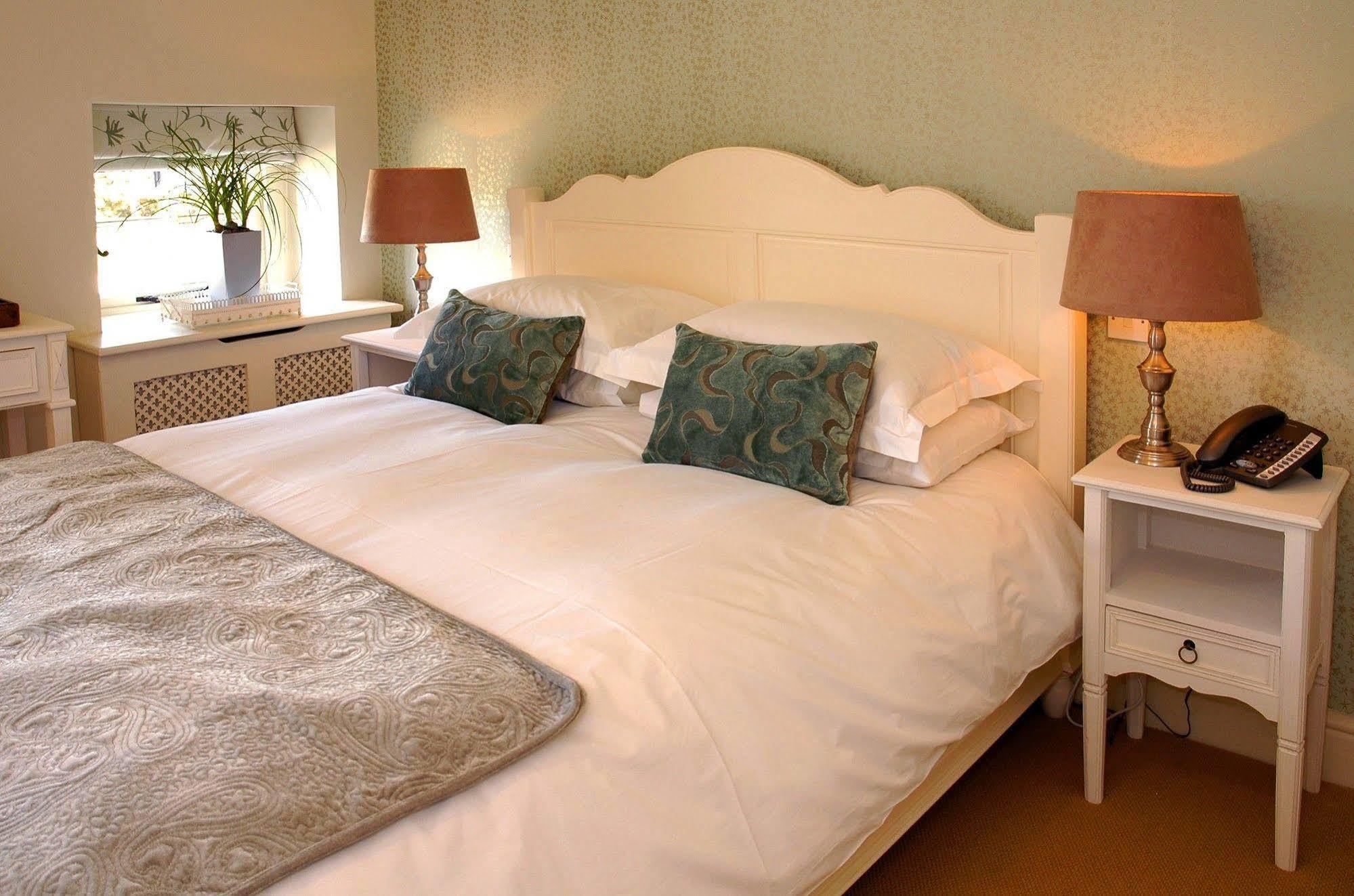 The Kings Arms Hotel Stowel Ngoại thất bức ảnh
