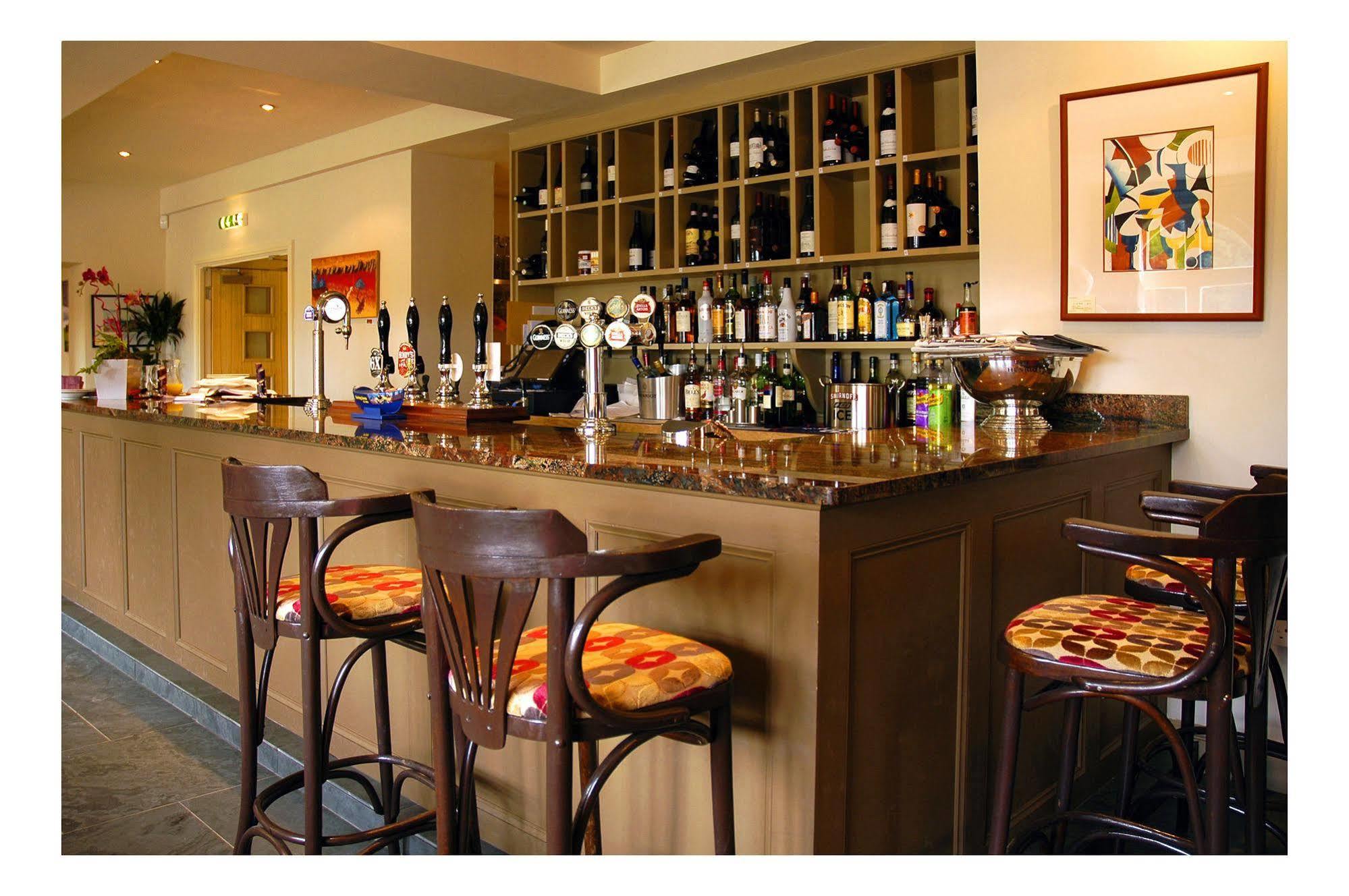 The Kings Arms Hotel Stowel Ngoại thất bức ảnh